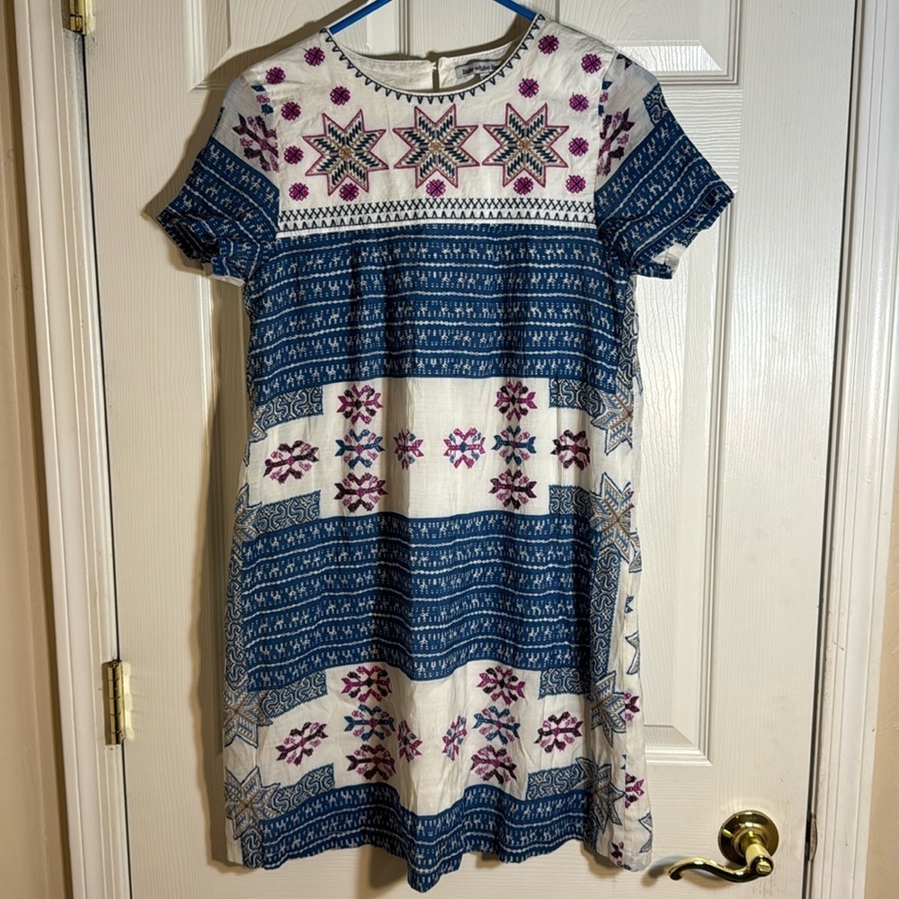 LITTLE‎ WHITE LIES Cornflower Blue Pink Boho Embroidered Stitch Shift Dress